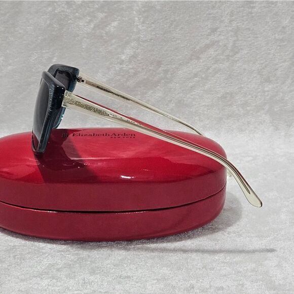 🕶Elizabeth Arden, Aqua stripe sunglasses. - Picture 5 of 10